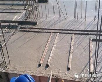 地面壓槽的兩種做法，現(xiàn)場對比！